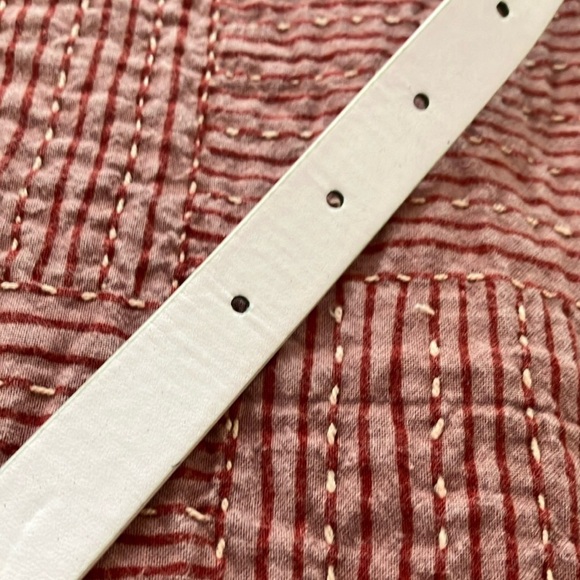 Kenneth Cole Reaction Pink Belt with silver tone Buckle - Picture 8 of 14